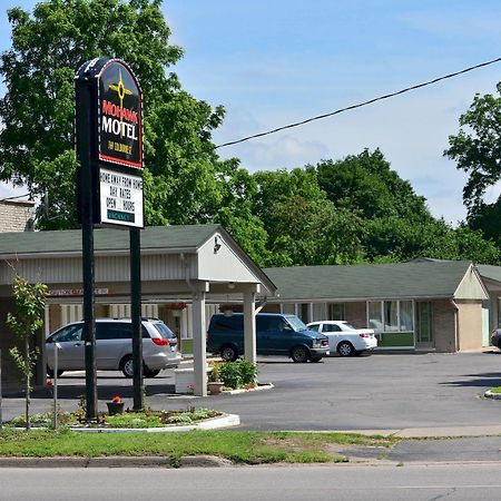 Mohawk Motel Брантфорд Екстер'єр фото